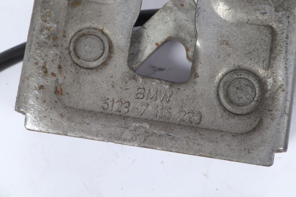 2003-2015 BMW E93 328i 335 M3 HOOD SAFETY CATCH LOCK LATCH PAIR OEM