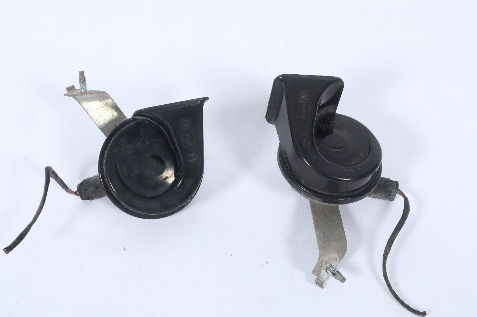 2007-2010  BMW X3 LEFT RIGHT HIGH LOW NOTE TONE HORN SIGNAL SET ALARM SIREN OEM