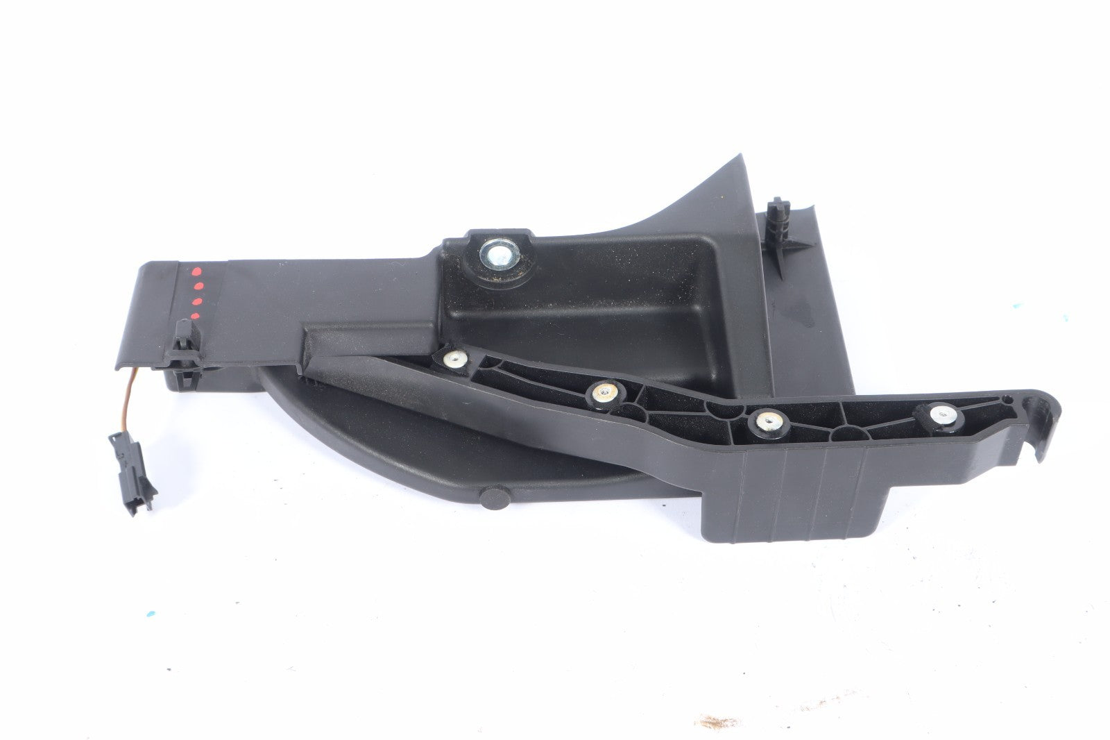 2016-2019 BUICK CASCADA REAR RIGHT BRACKET SENSOR OEM
