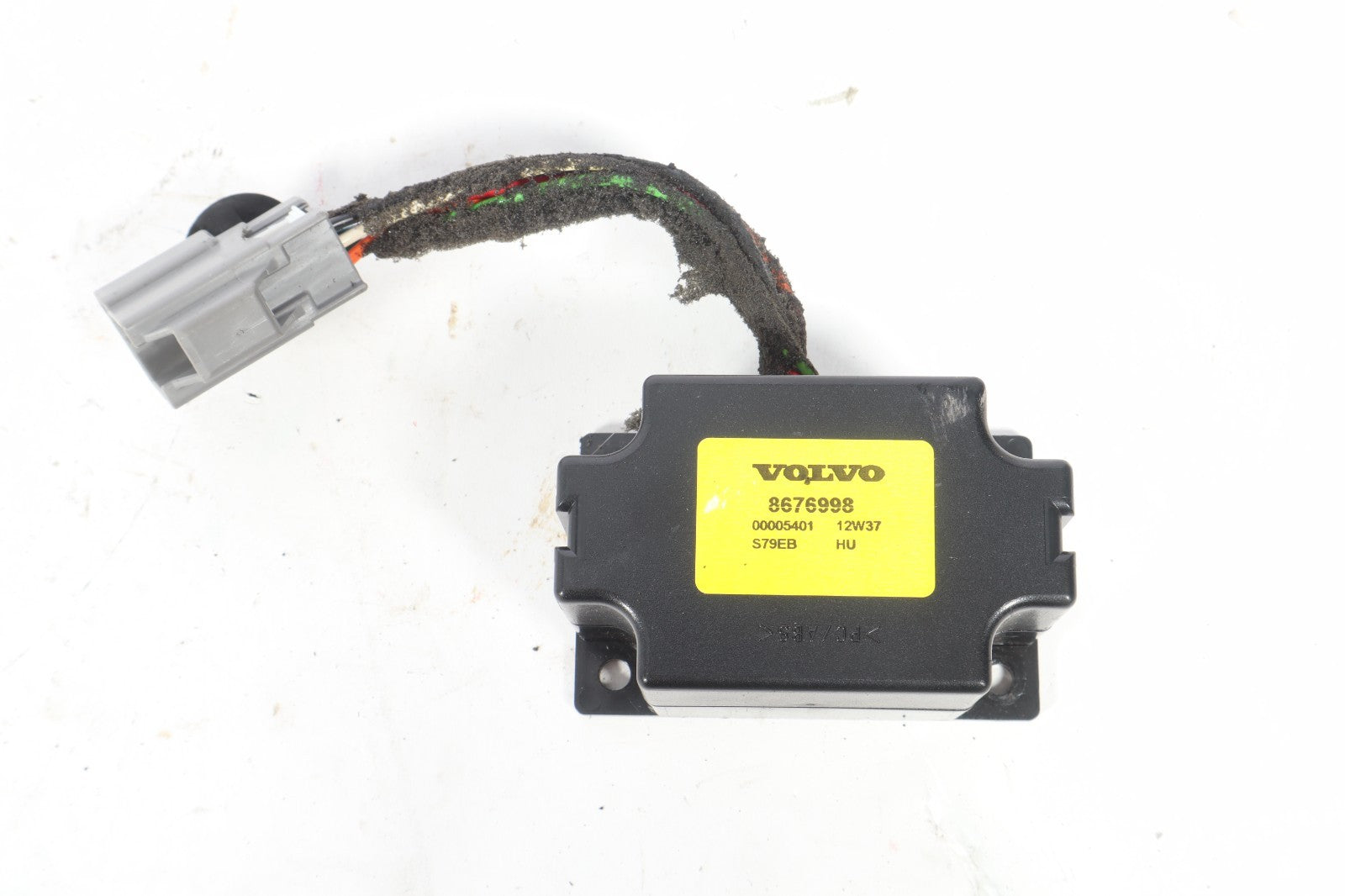 2006-2013 VOLVO C70 RADIO CONTROL UNIT OEM 8676998