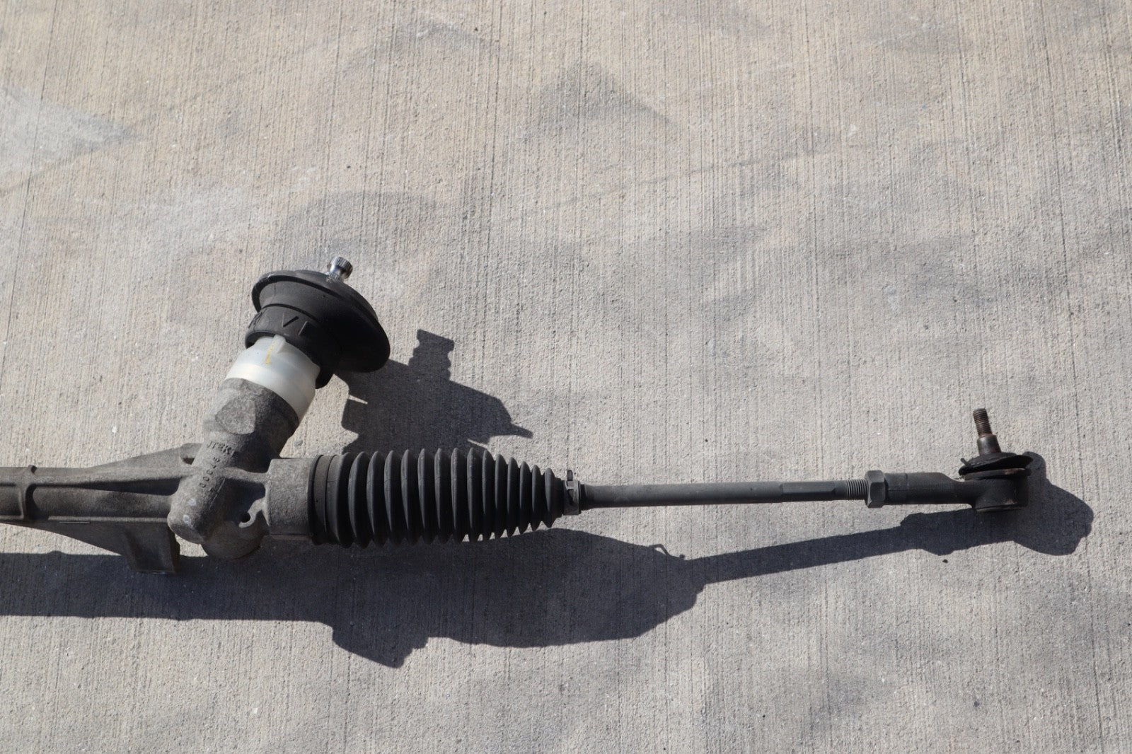 2011-2017 Nissan Leaf S & SV Manual Power Steering Rack & Pinion OEM