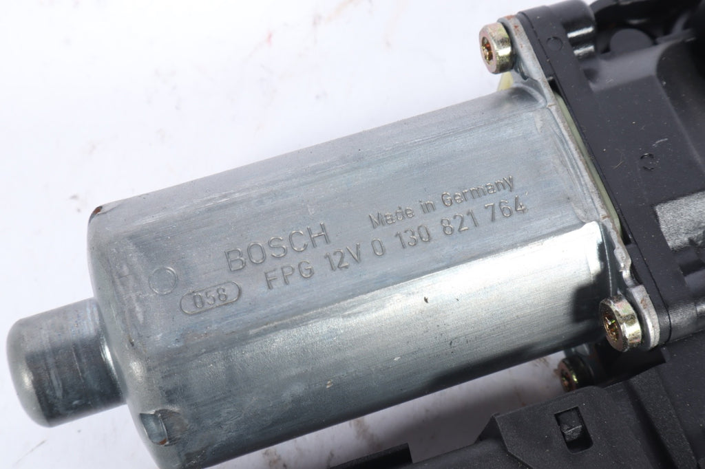 2006-2008 AUDI A4 3.2L RIGHT FRONT RF WINDOW MOTOR OEM