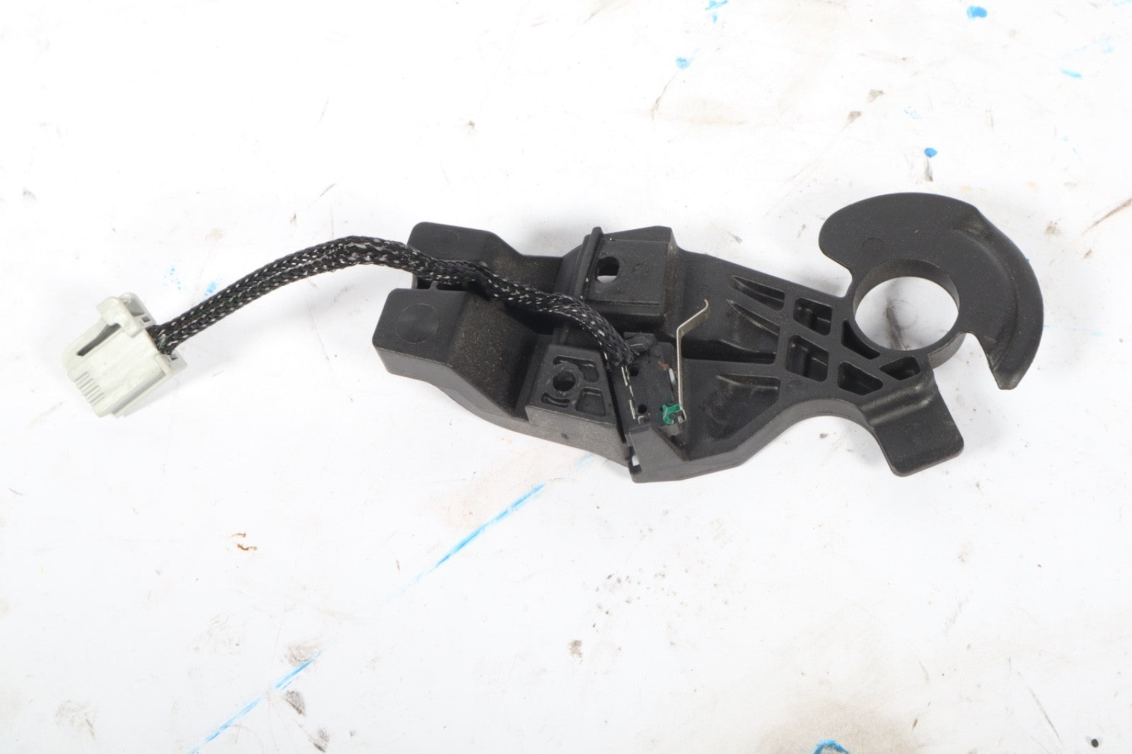 2016–2019 Buick Cascada Convertible Top Latch Sensor Switch  OEM 329510614