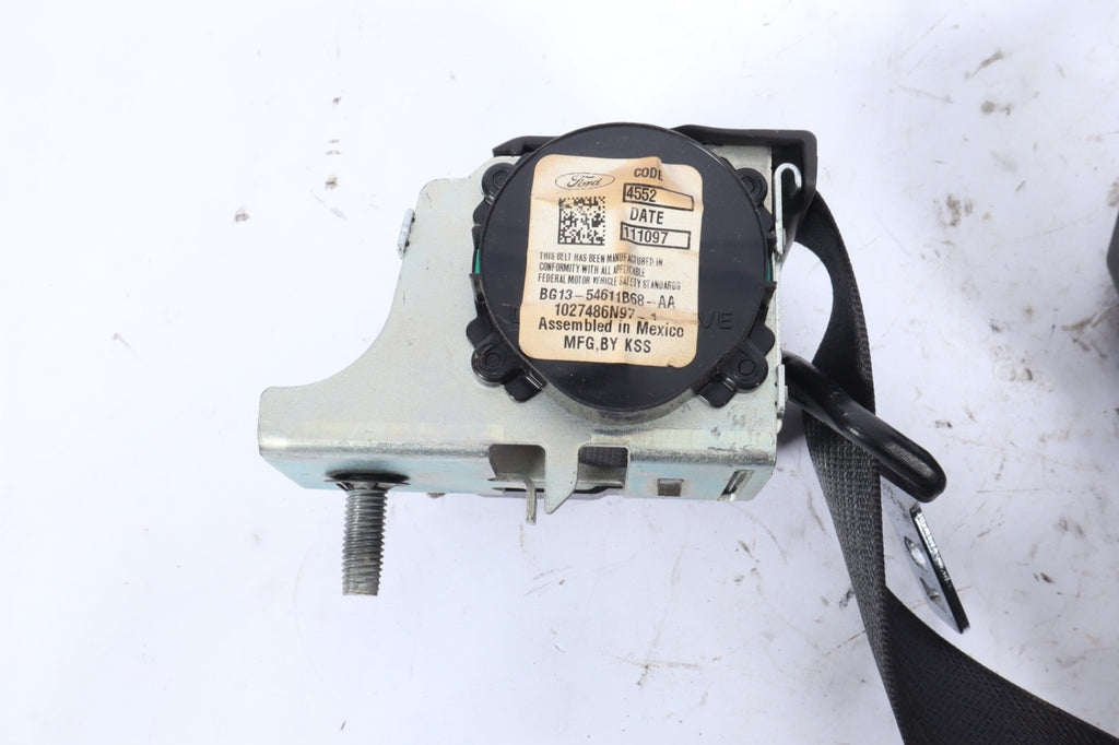 2010-2016 FORD TAURUS REAR LEFT AND RIGHT CENTER OEM
