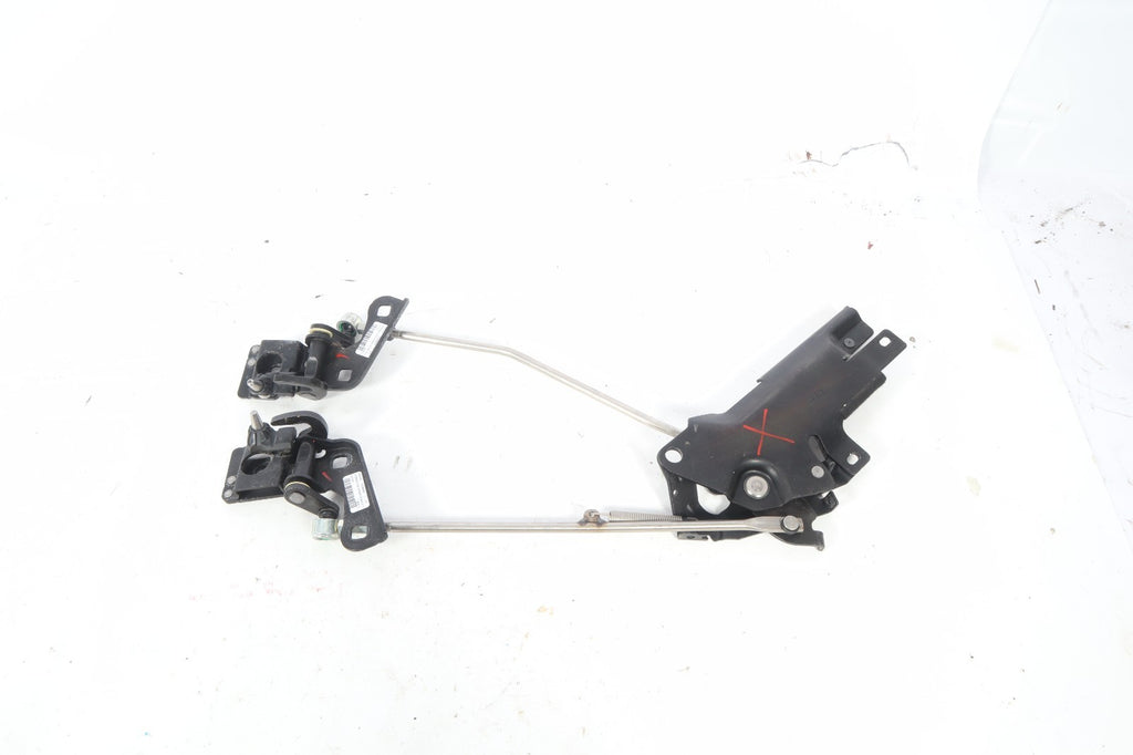 2006 - 2013 VOLVO C70 ROOF LOCK LINKS LEFT RIGHT OEM
