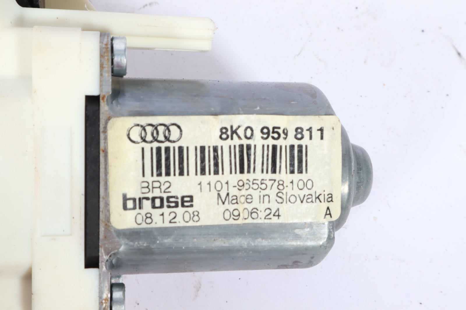 2009-2017 AUDI Q5 REAR LEFT WINDOW REGULATOR MOTOR 8K0 959 811 OEM