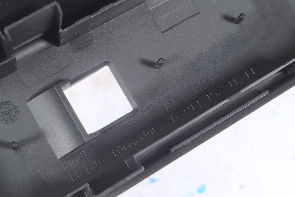 2006-2009 RANGE ROVER FRONT RIGHT MASTER WINDOW SWITCH BEZEL TRIM OEM