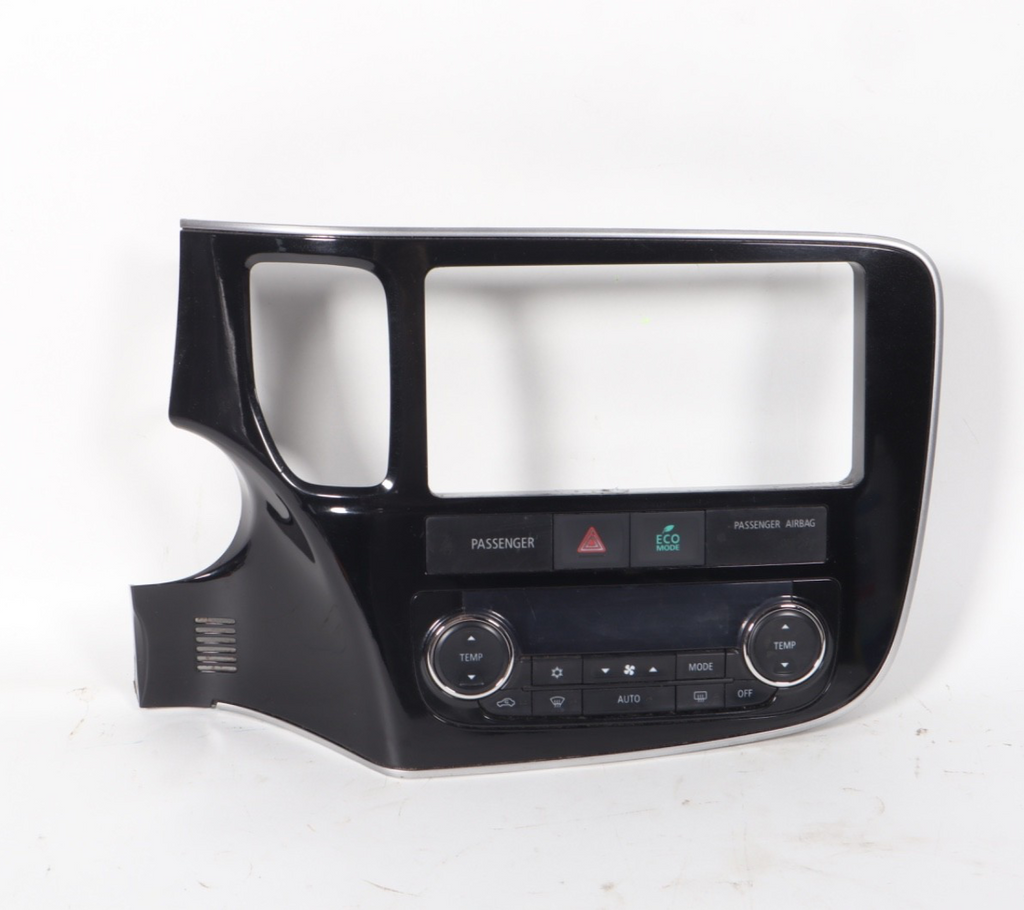 2014-2019 Mitsubishi Outlander Radio Bezel Assembly Trim 8002B402 7820A466XA OEM