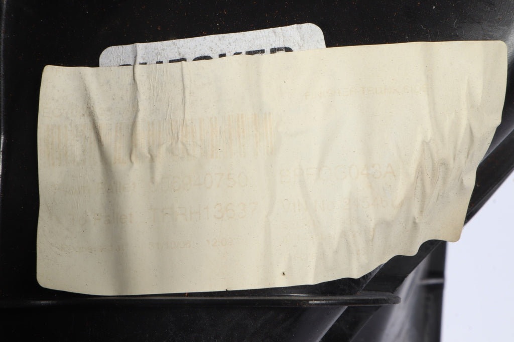 03-12 Land Range Rover HSE L322 Right Passenger Side Trunk Carpet Panel 7027276