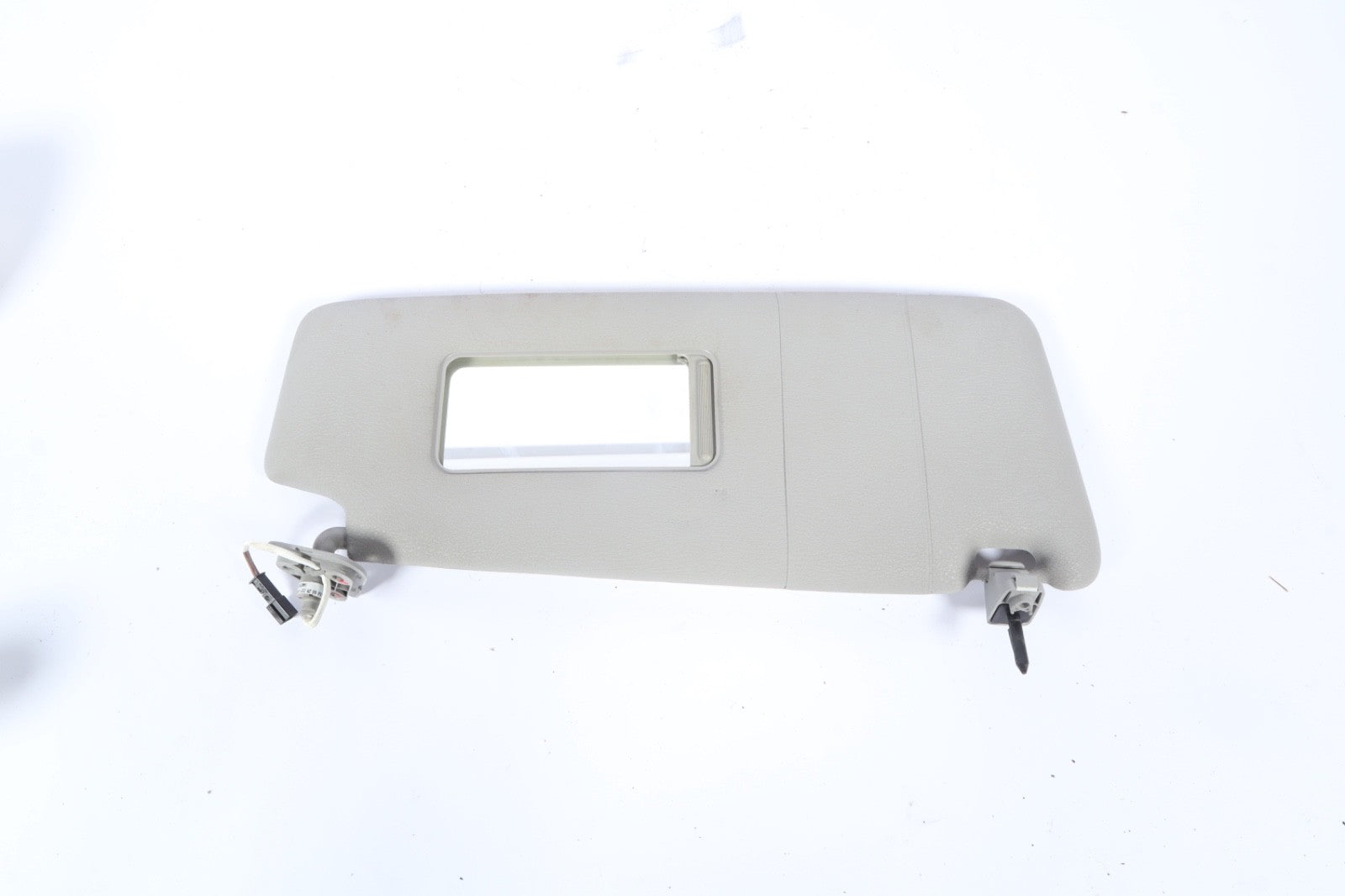 2007-2010 BMW X3 SUN VISOR SHADE PASSENGER RIGHT SIDE OEM