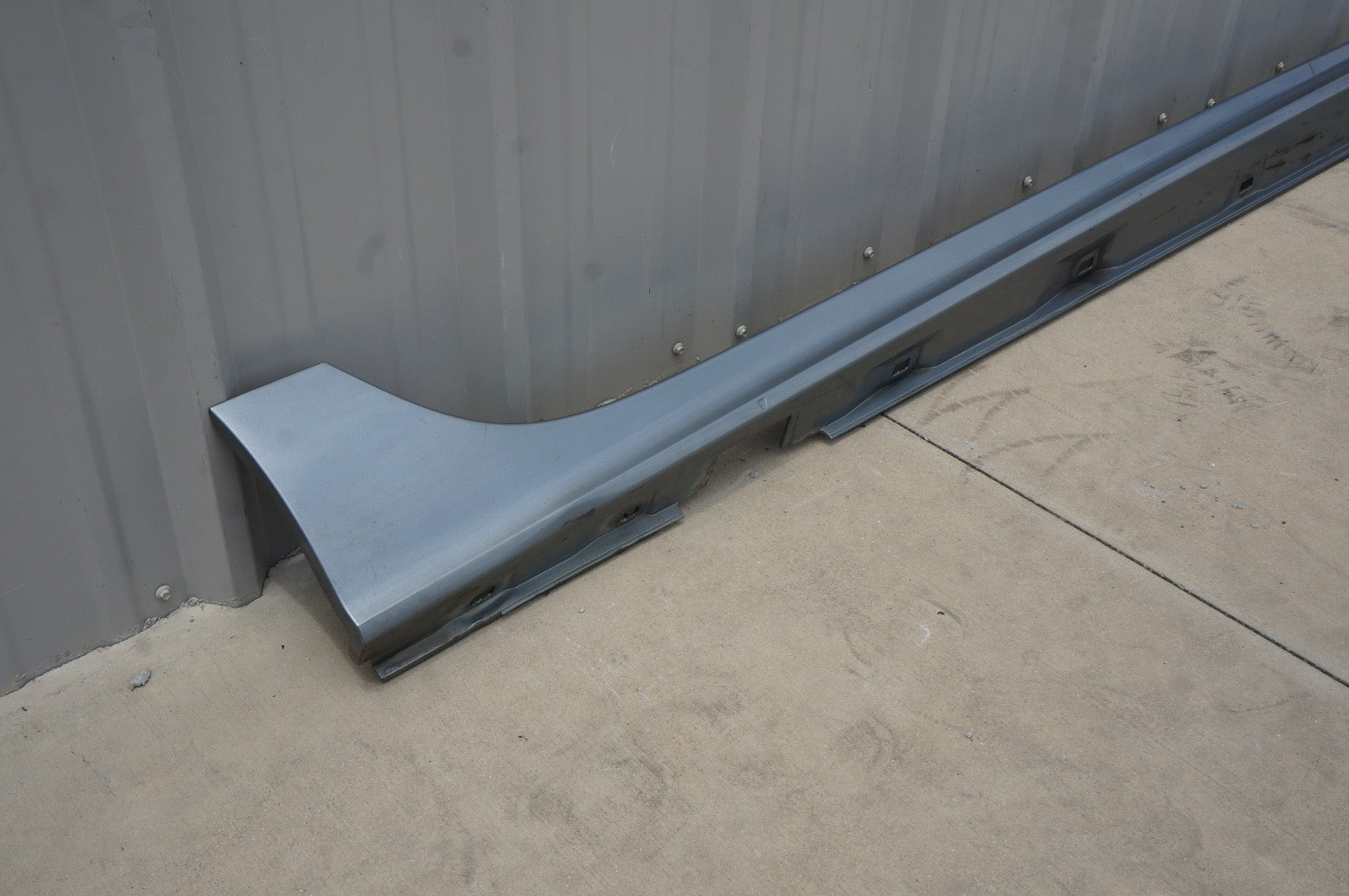 2012-2015 AUDI A7 RIGHT PASSENGER SIDE SKIRT ROCKER COVER PANEL MOLDING OEM
