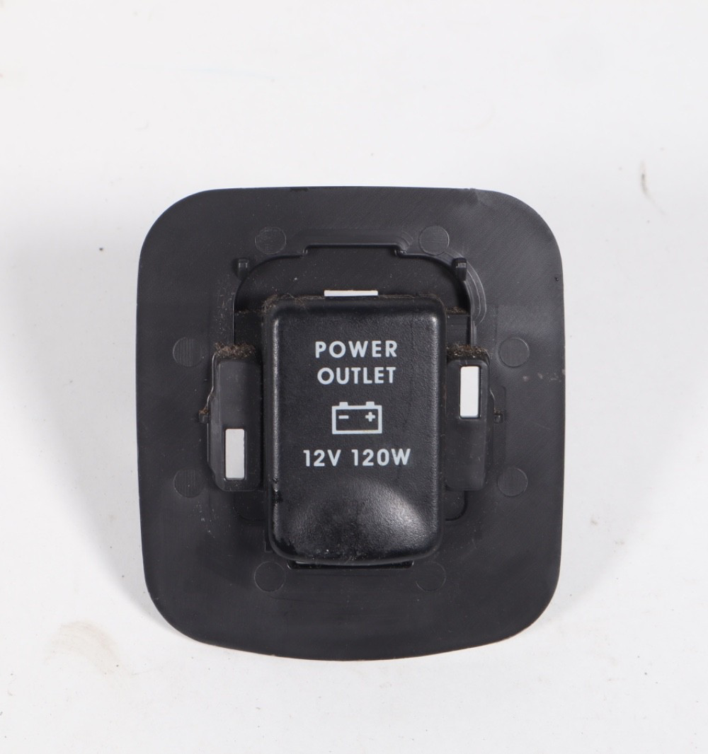 2014-2020 Mitsubishi Outlander Power Outlet 12V 120W Genuine OEM 7230A984ZZ
