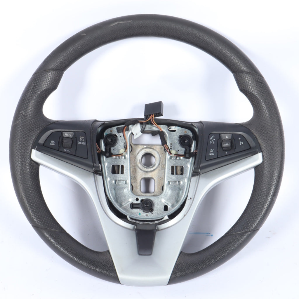 2012-2020 CHEVROLET SONIC STEERING WHEEL BLACK W/AUDIO & CRUISE OEM 42348102