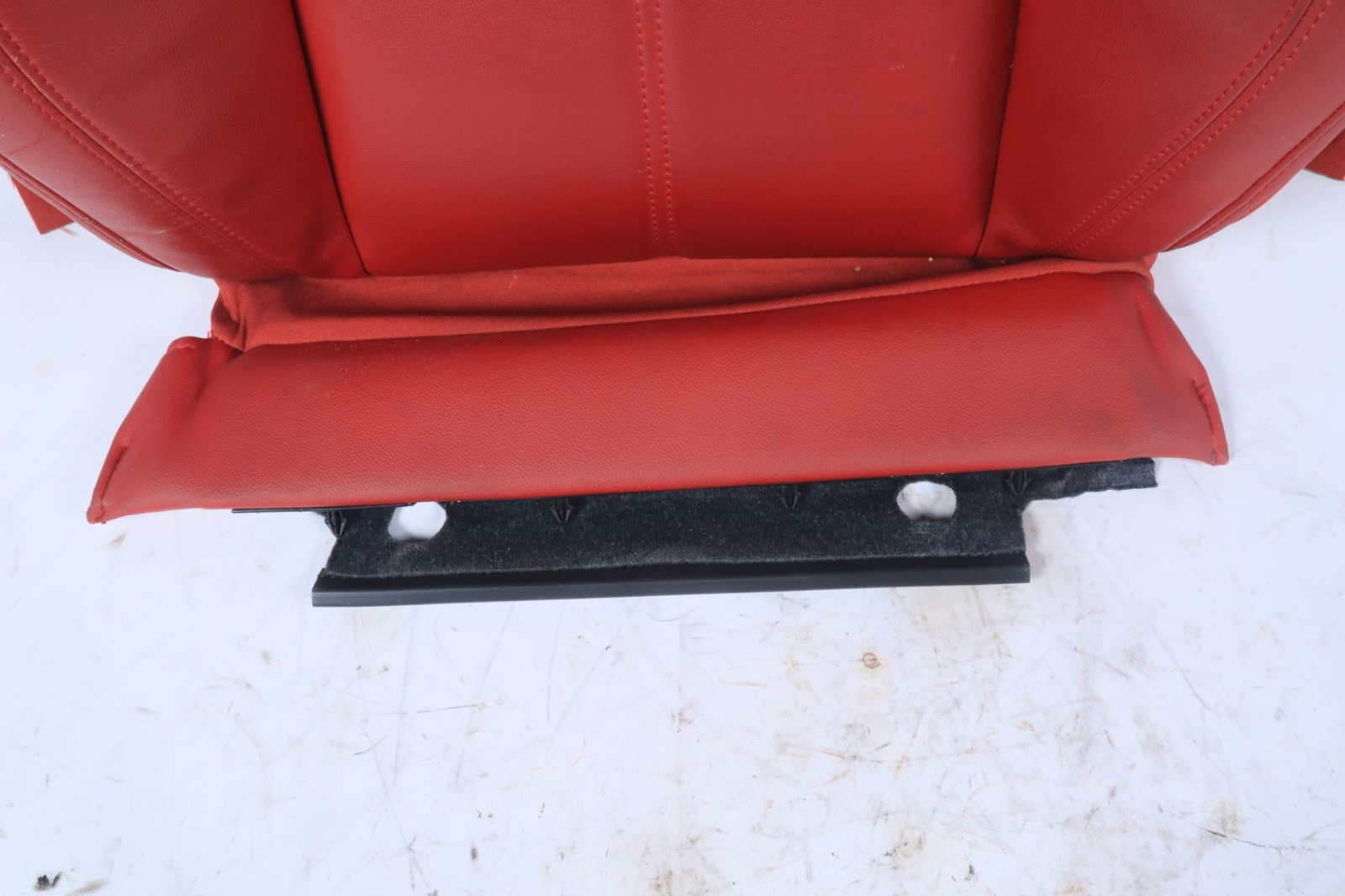 2018-2025 ALFA ROMEO STELVIO FRONT RIGHT UPPER SEAT CUSHION RED OEM
