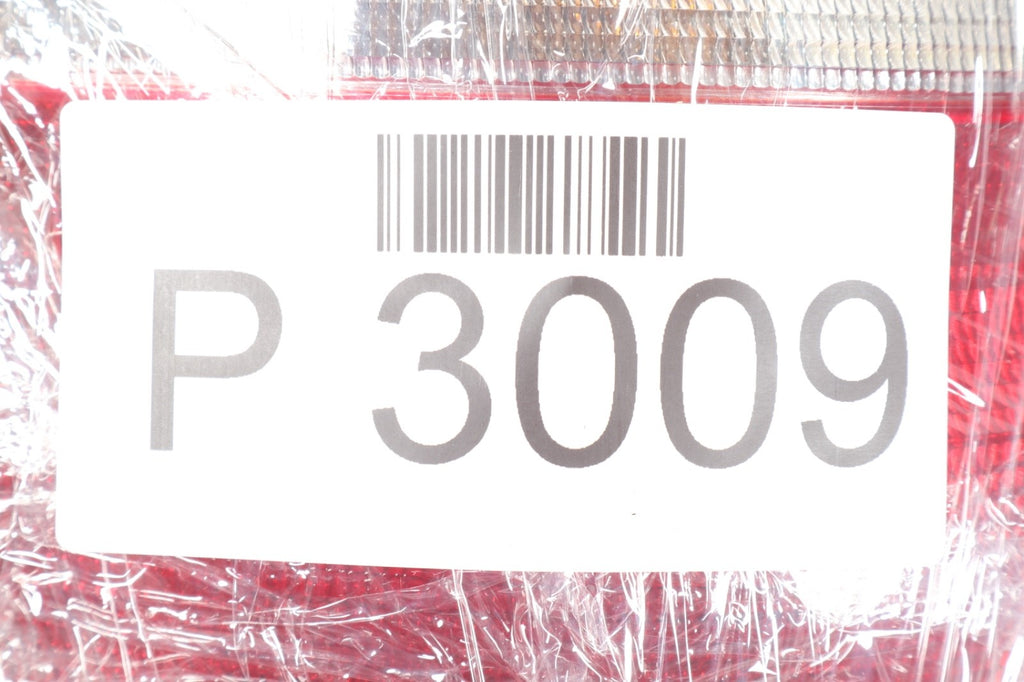 1998 - 2003 Mercedes W208 CLK320 CLK430 Right Outer Tail Light Lamp Driver Side