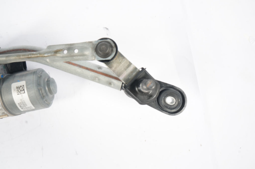 2018 - 2025 ALFA ROMEO STELVIO FRONT WINDSHIELD WIPER LINKAGE OEM 00505565970