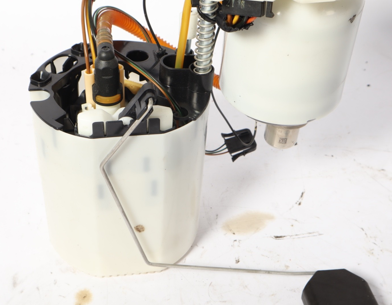 2012 - 2017 AUDI A7 S7 RS7 FUEL GAS TANK PUMP UNIT OEM