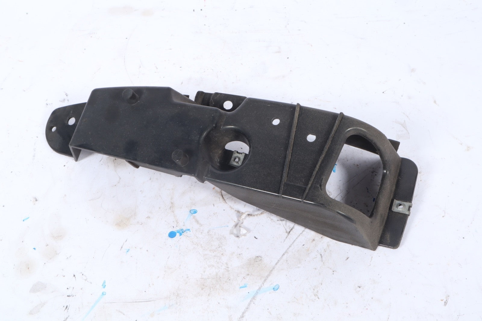2004-2010 BMW X3 REAR LEFT BUMPER MOUNT/ BRACKET 6771042 OEM