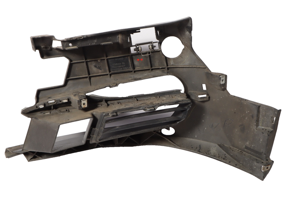 2012 BMW 650I F12 FRONT RIGHT PASSENGER BUMPER MOUNT BRACKET 51117211495 OEM