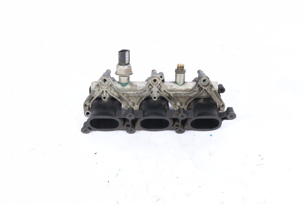 2010 AUDI Q5 3.2L CALB FSI ENGINE LEFT LOWER INTAKE MANIFOLD DIFFUSER OEM