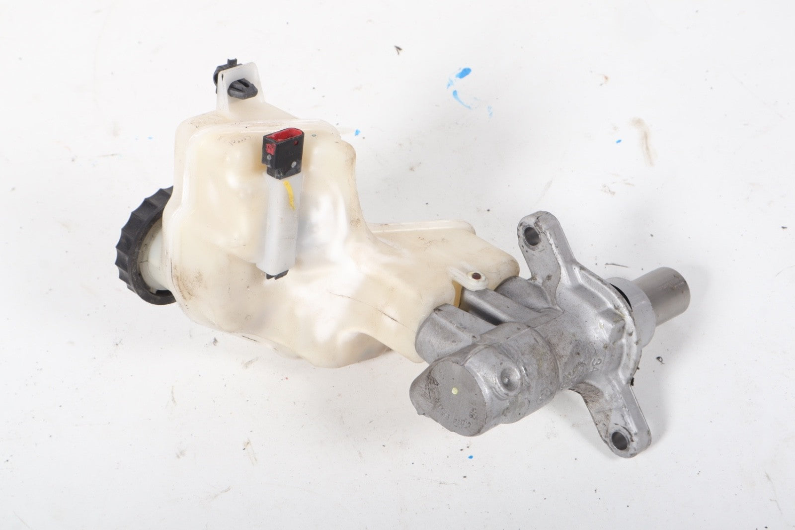 2016-2023 NISSAN MAXIMA BRAKE MASTER CYLINDER ASSEMBLY GENUINE OEM