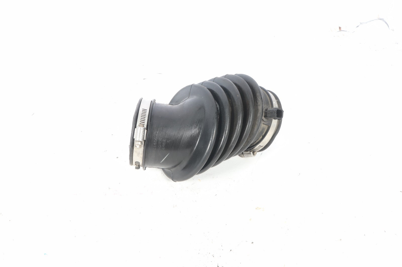 2001-2007 DODGE CARAVAN AIR INTAKE HOSE TUBE OEM 04861414AB