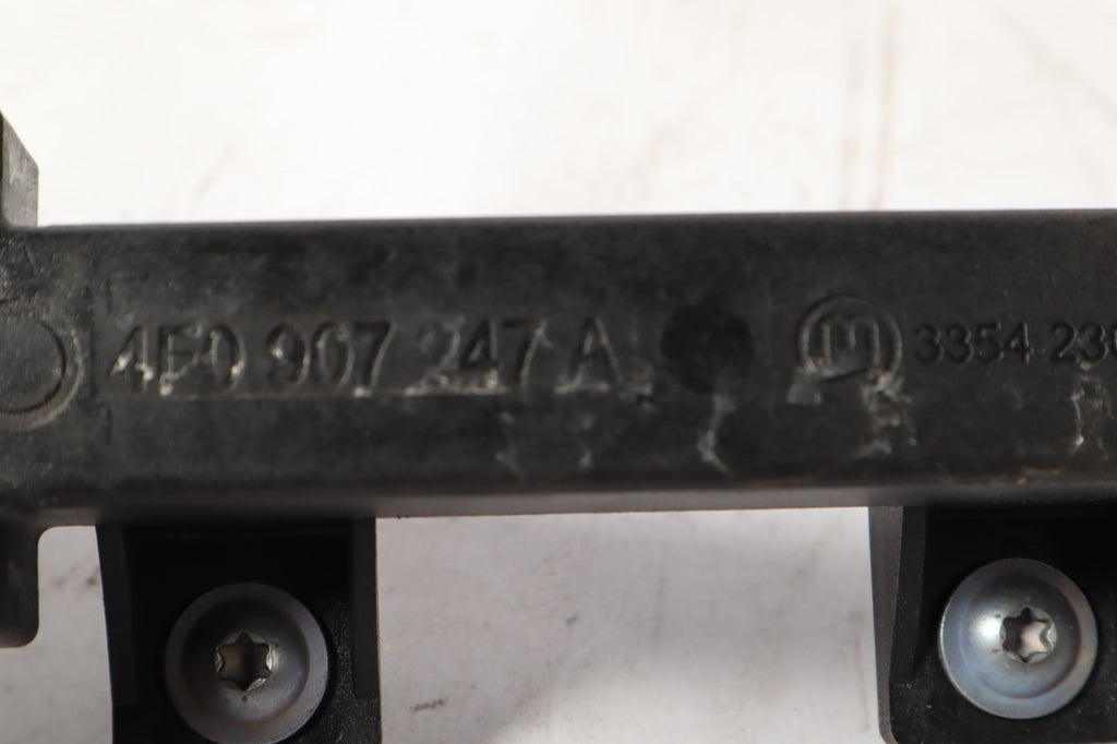 07-15 AUDI Q7 CENTER CONSOLE KEYLESS ENTRY ANTENNA MODULE 4F0907247A OEM