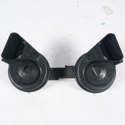 05-11 Mercedes SLK Class High & Low Tone Horn Horns Alarm Siren Set