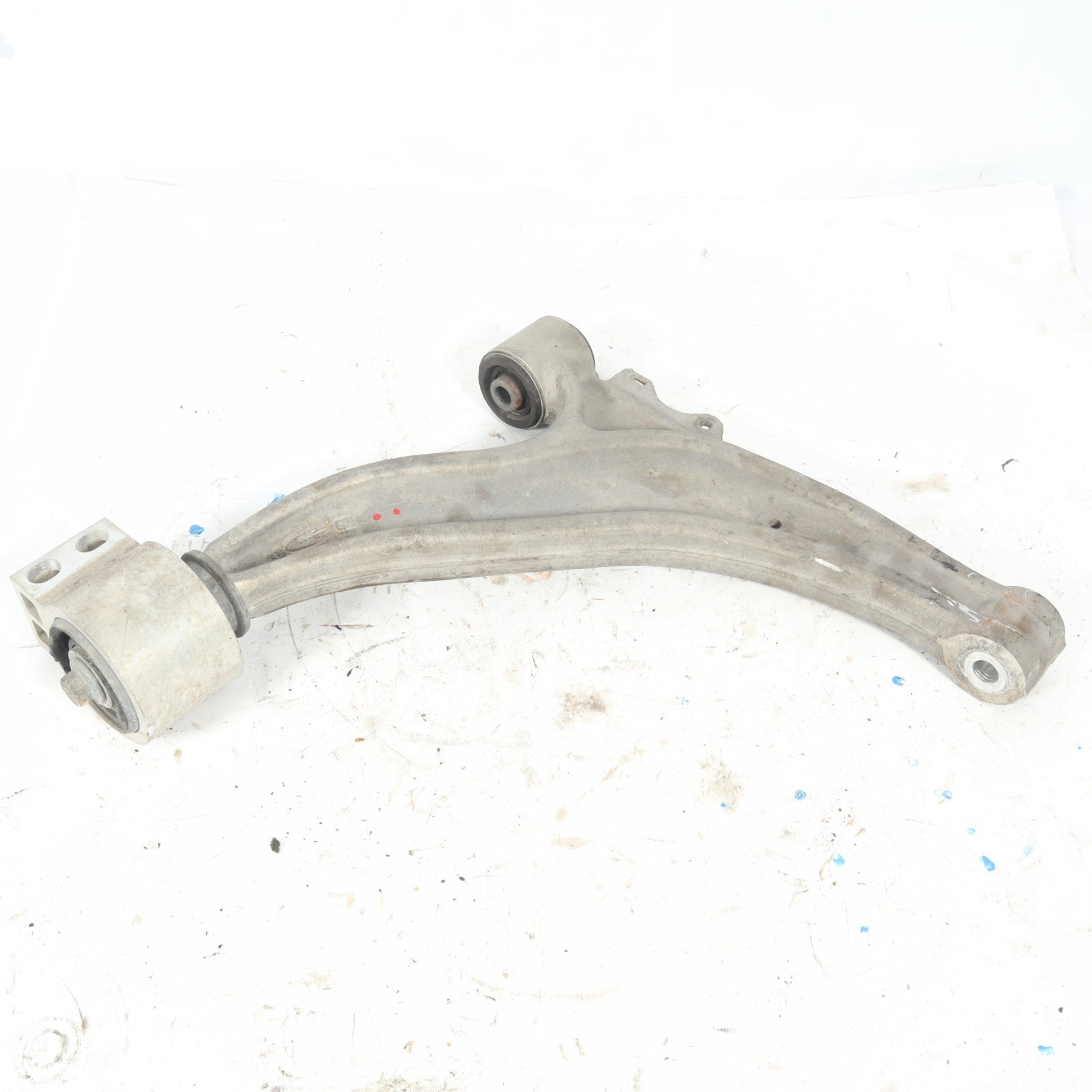 2016-2019 BUICK CASCADA FRONT RIGHT LOWER CONTROL ARM OEM 13371819