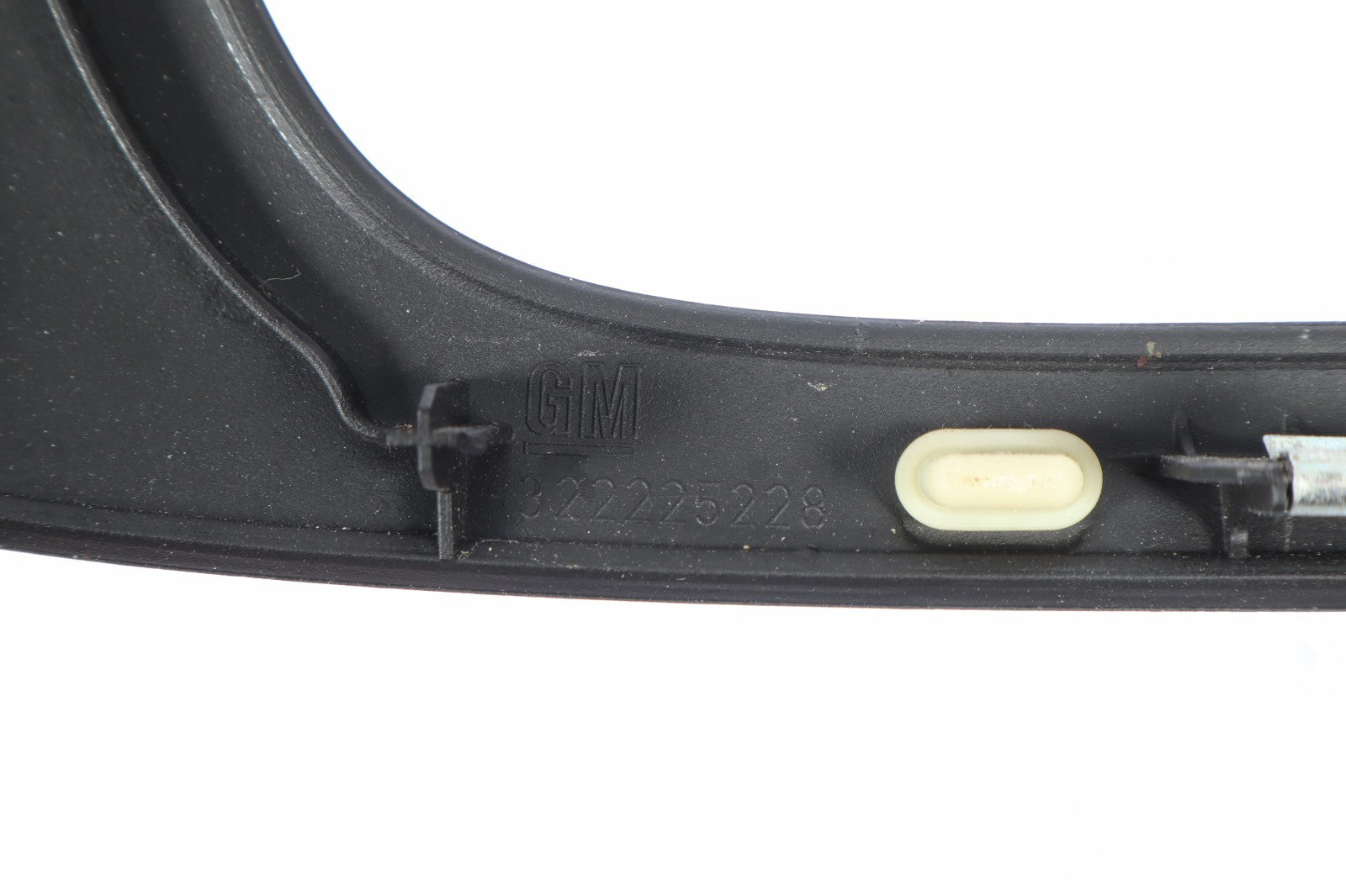 2016-2019 BUICK CASCADA INSTRUMENT PANEL CENTER BEZEL TRIM PLATE 13411981 OEM