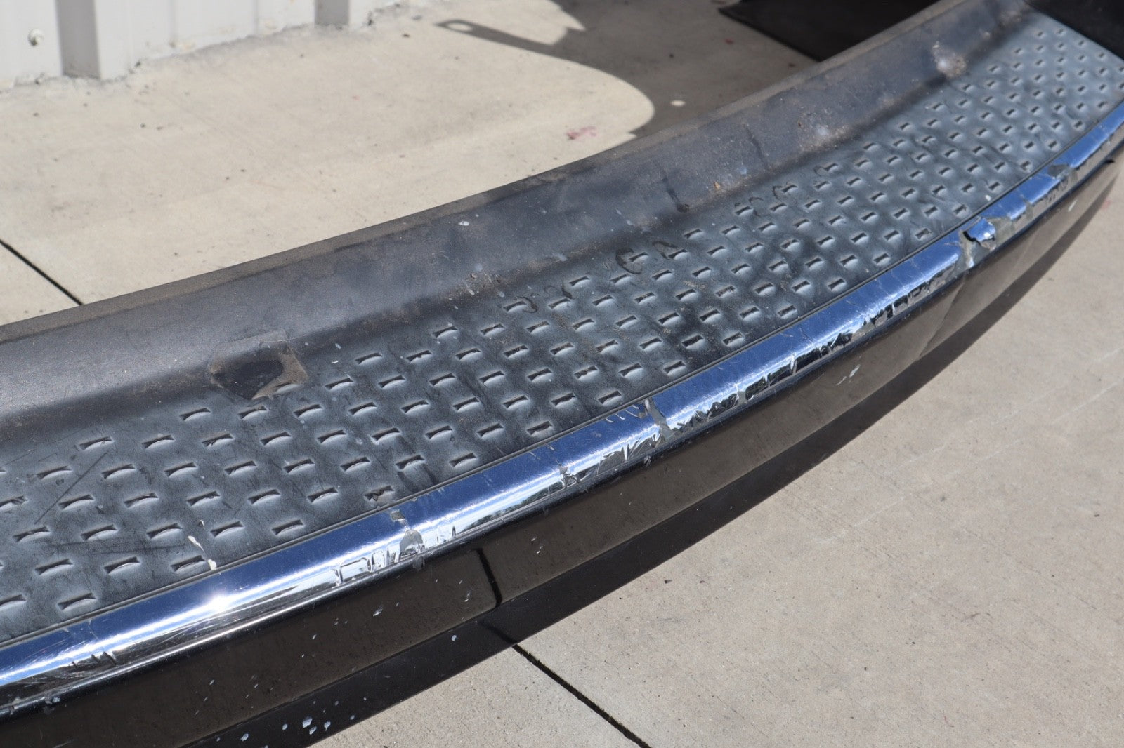 2011-2020 DODGE GRAND CARAVAN REAR BUMPER ASSEMBLY OEM ONLY PICK UP!!!