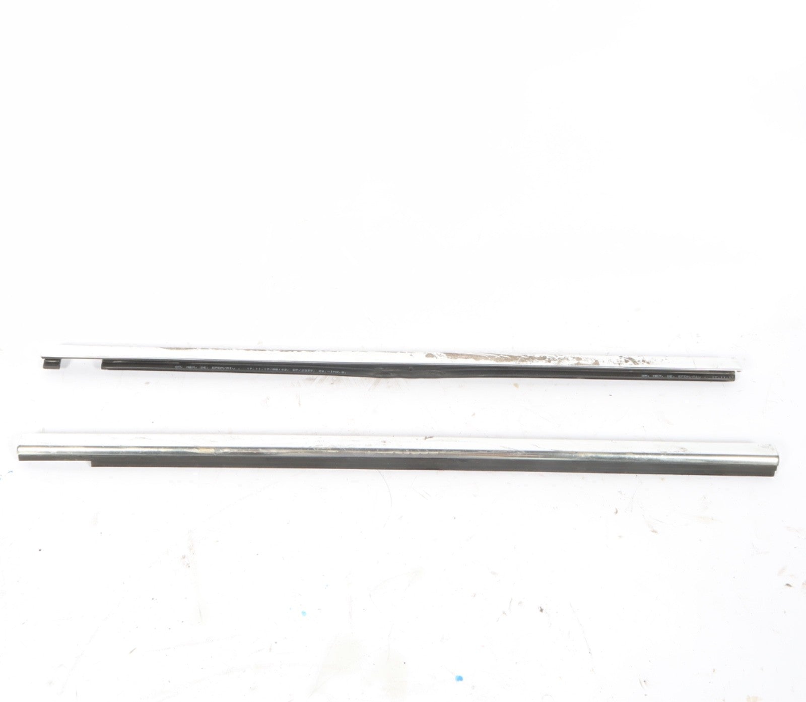 16-19 Buick Cascada Rear Window Chrome Molding OEM