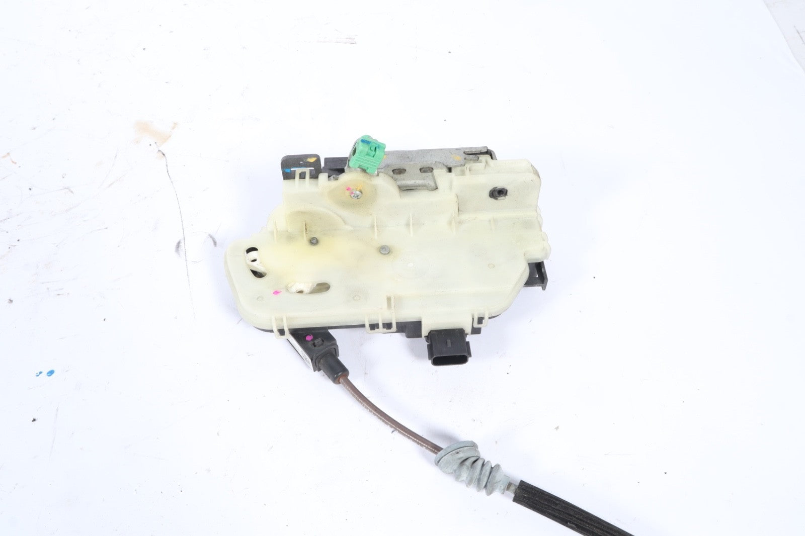 2010-2019 FORD TAURUS EXPLORER DOOR LOCK ACTUATOR REAR RIGHT 8A5A5426412EA OEM