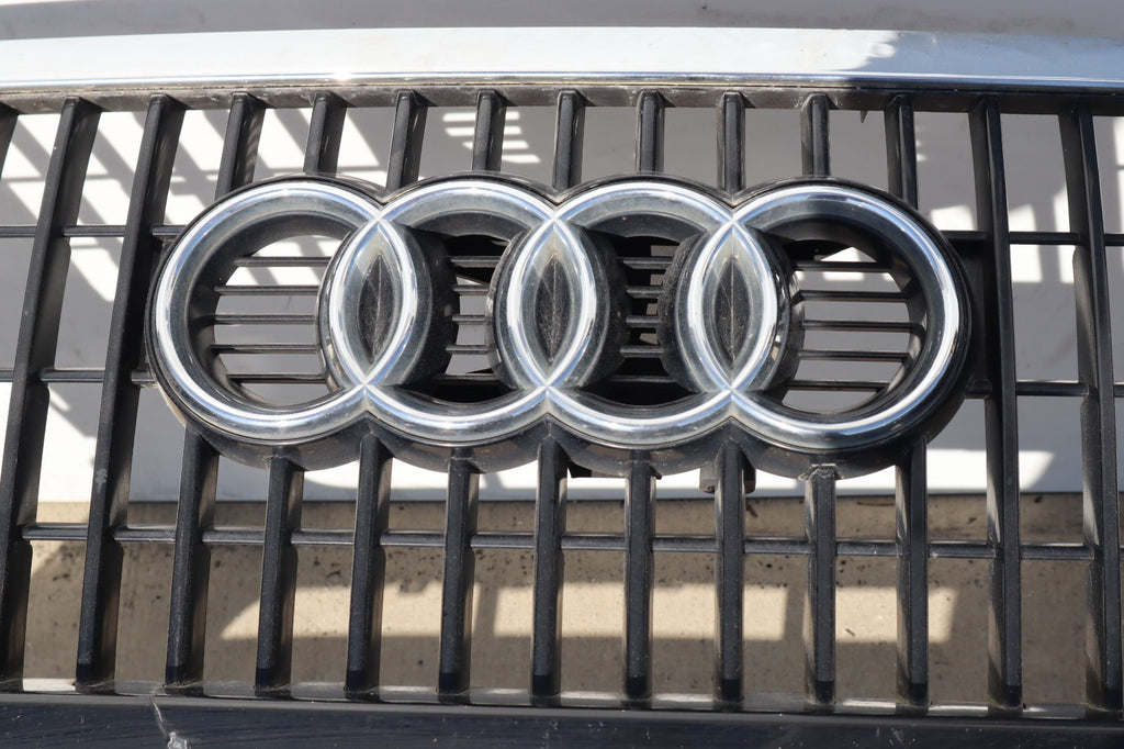 2009-2012 AUDI Q5 FRONT BUMPER COVER OEM ONLY PICK UP!!!
