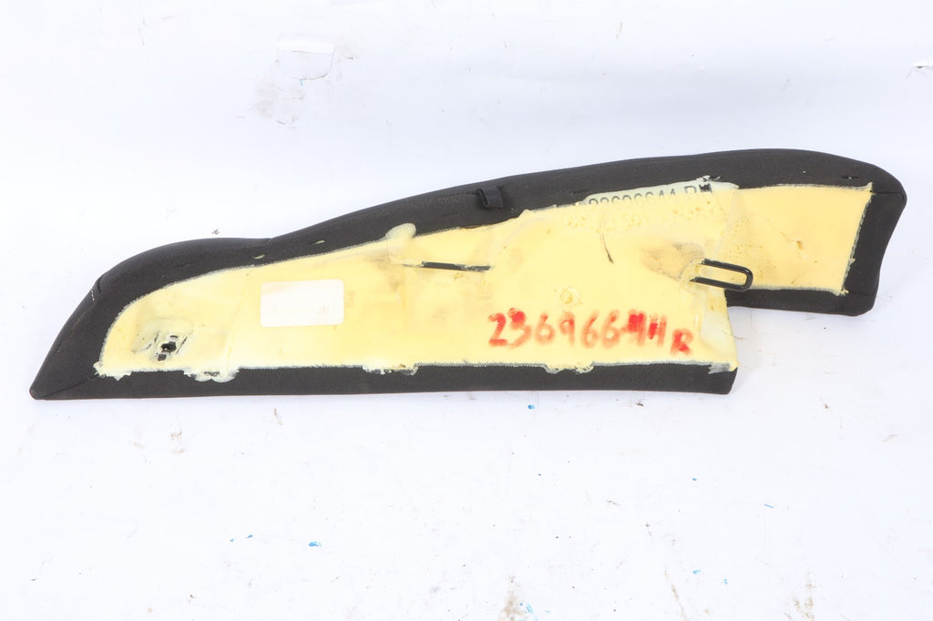 2016-2019 BUICK CASCADA REAR RIGHT SEAT BACK SIDE BOLSTER PAD 23696644 RH OEM