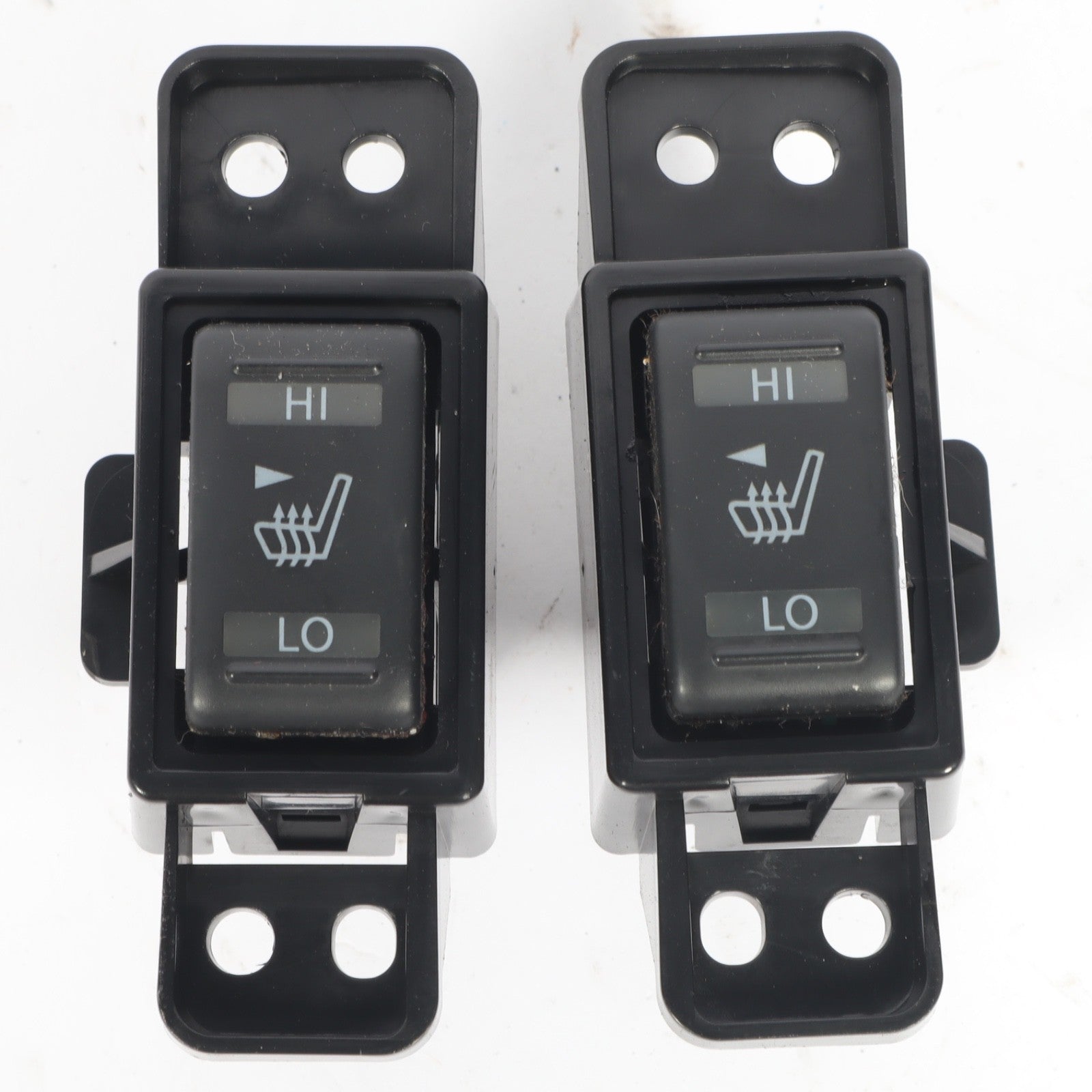 2013 - 2017 Nissan Leaf Heated Seat Switch OEM