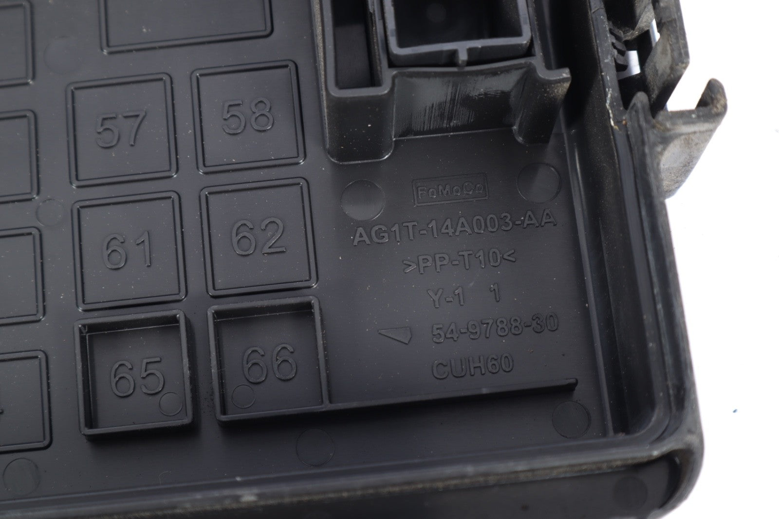 2010-2012 FORD TAURUS FUSEBOX FUSE BOX RELAY MODULE OEM