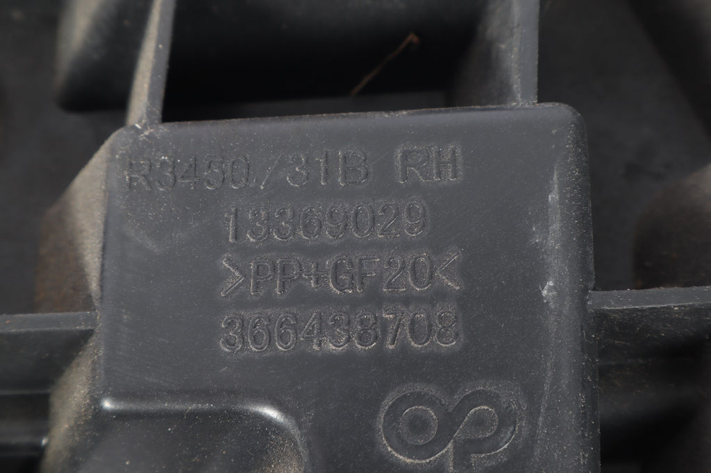 2016–2019 BUICK CASCADA REAR RIGHT BUMPER BRACKET GUIDE OEM 13369029