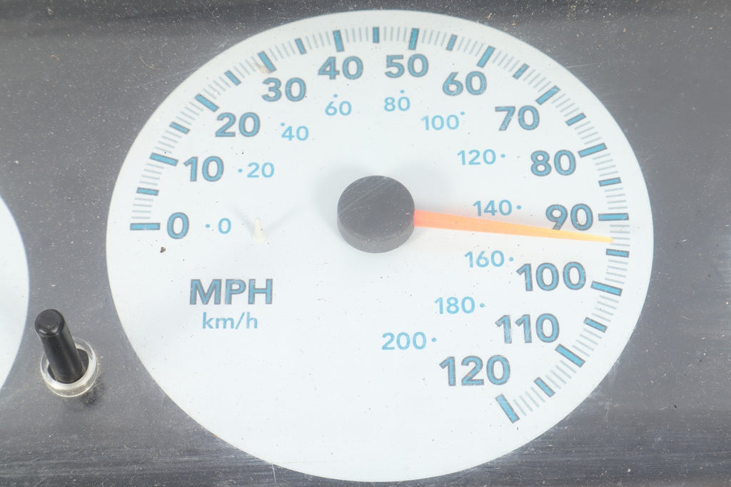 2006-2007 DODGE GRAND CARAVAN SPEEDOMETER INSTRUMENTAL KPH CLUSTER TN157530-9841