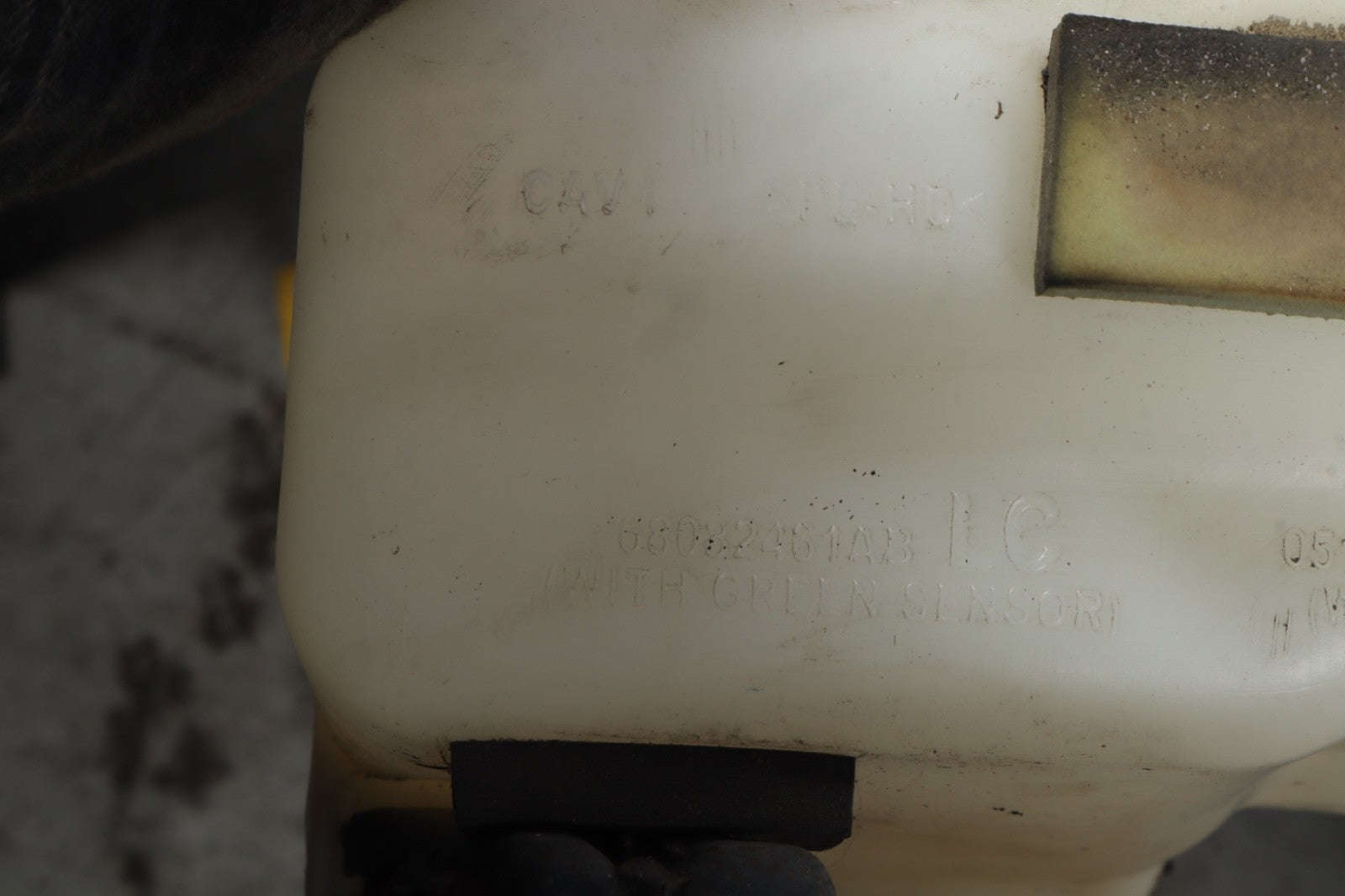 11-23 Dodge Charger Ld Windshiled Wiper Washer Reservoir Tank 68082461AB OEM