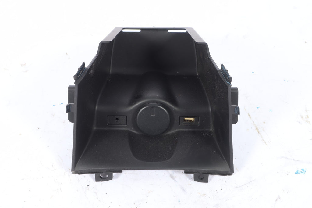 2016-2019 BUICK CASCADA CENTER CONSOLE POWER OUTLET USB AUX OEM
