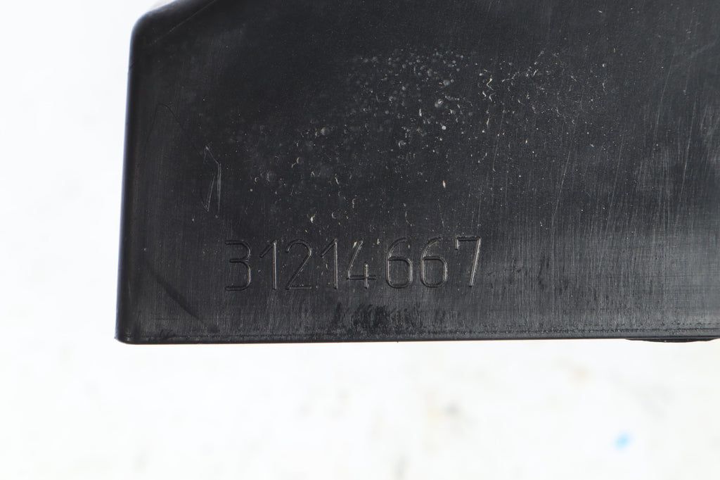 2006-2013 VOLVO C70 GENUINE  FRONT AIR GUIDE 31214667 OEM