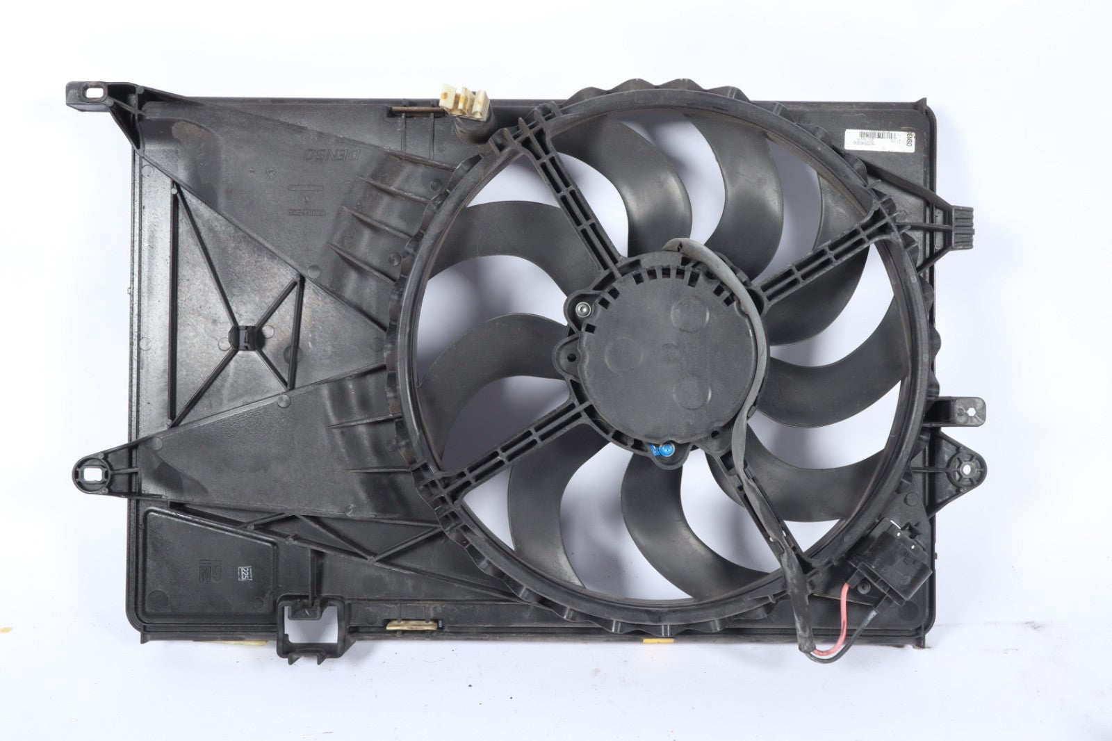 2012-2019 CHEVROLET SONIC 1.4L LEFT RADIATOR COOLING FAN MOTOR ASSY  OEM