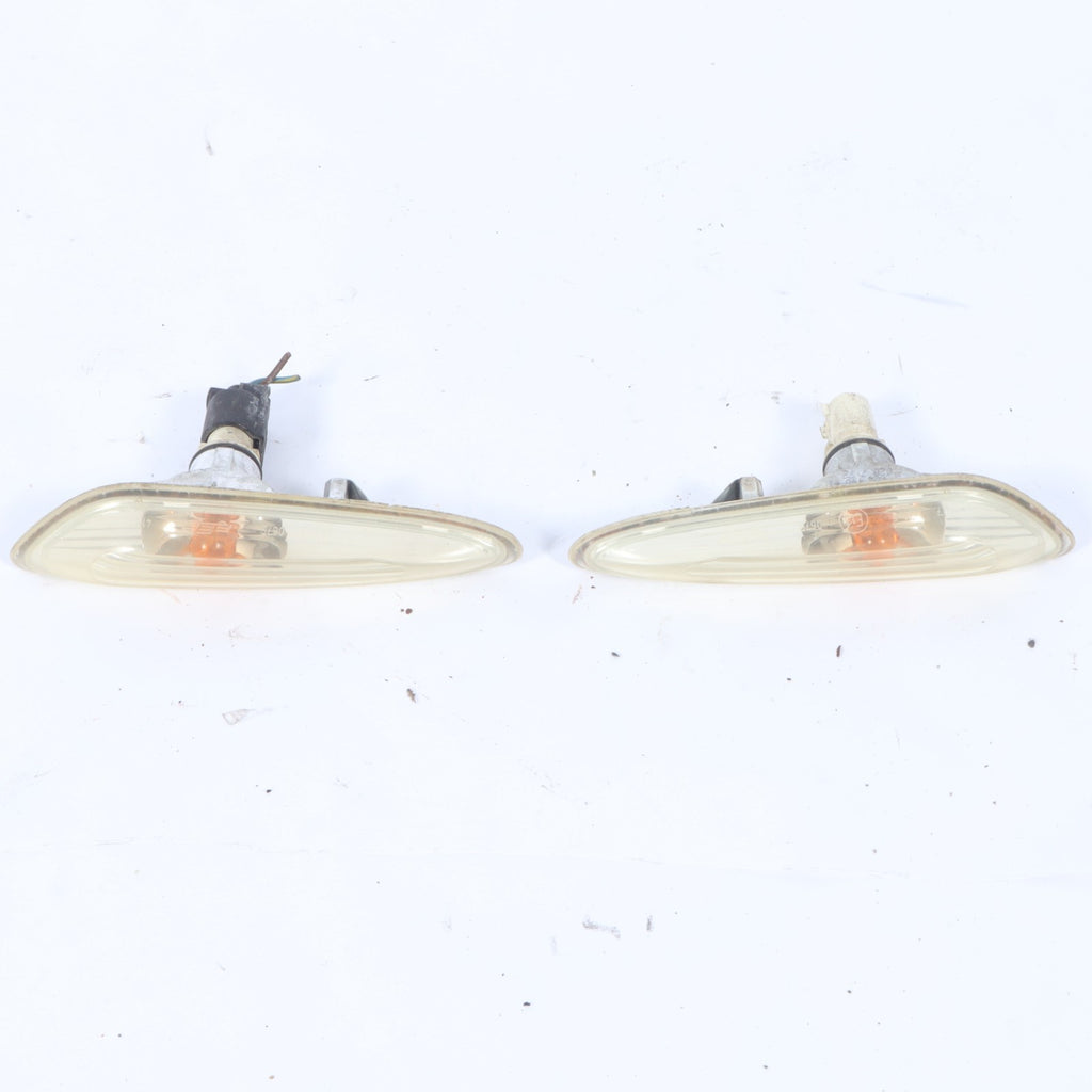 2004-2010 BMW X3 LEFT RIGHT FENDER SIDE MARKER LIGHT OEM