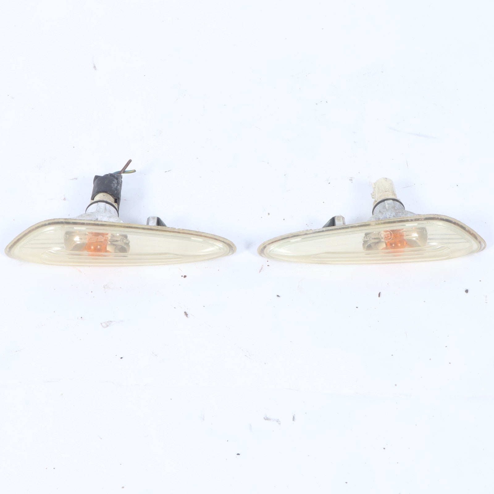2004-2010 BMW X3 LEFT RIGHT FENDER SIDE MARKER LIGHT OEM