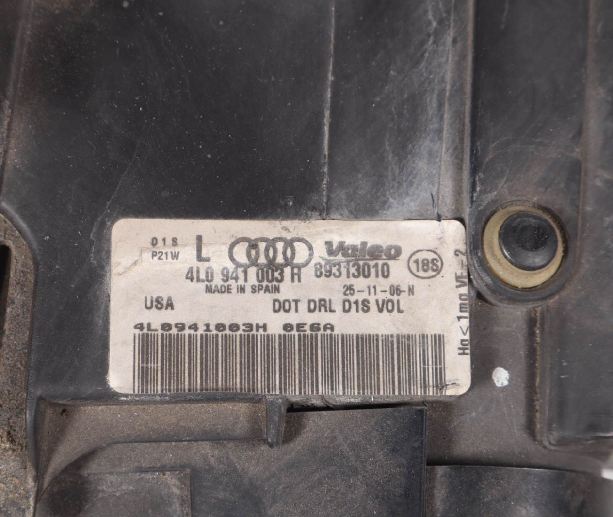 2007-2009 Audi Q7 Left Driver Side Xenon Headlight Headlamp 4L0941004H OEM