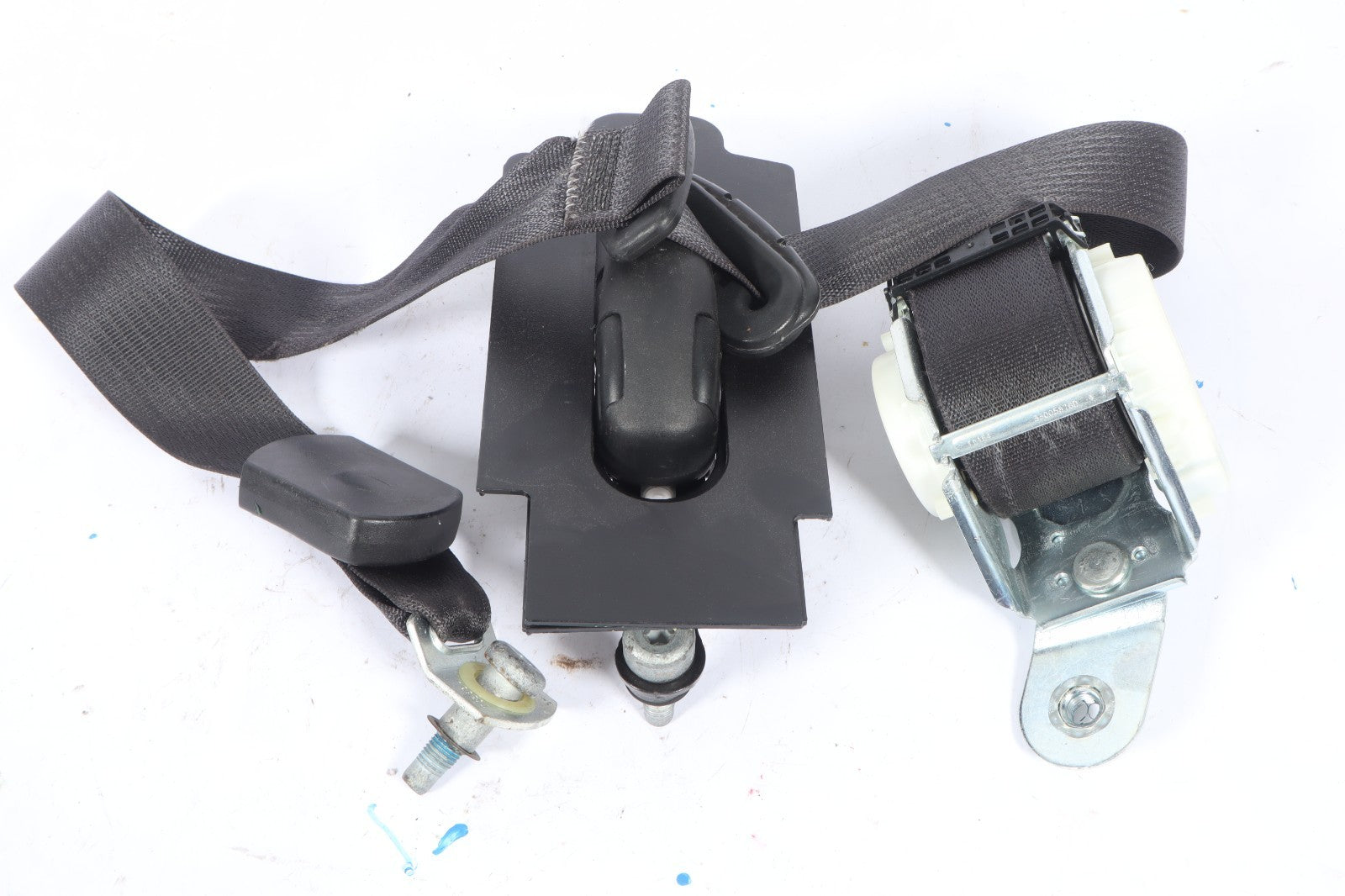 2014 - 2020 DODGE GRAND CARAVAN RIGHT REAR SEAT BELT RETRACTOR OEM POZV70DX9AE