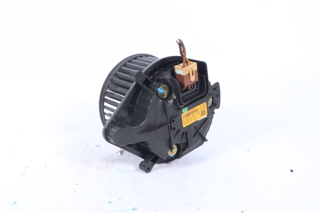 2002-2007 AUDI A4 HEATER FAN BLOWER MOTOR ASSEMBLY 8E1820021B OEM