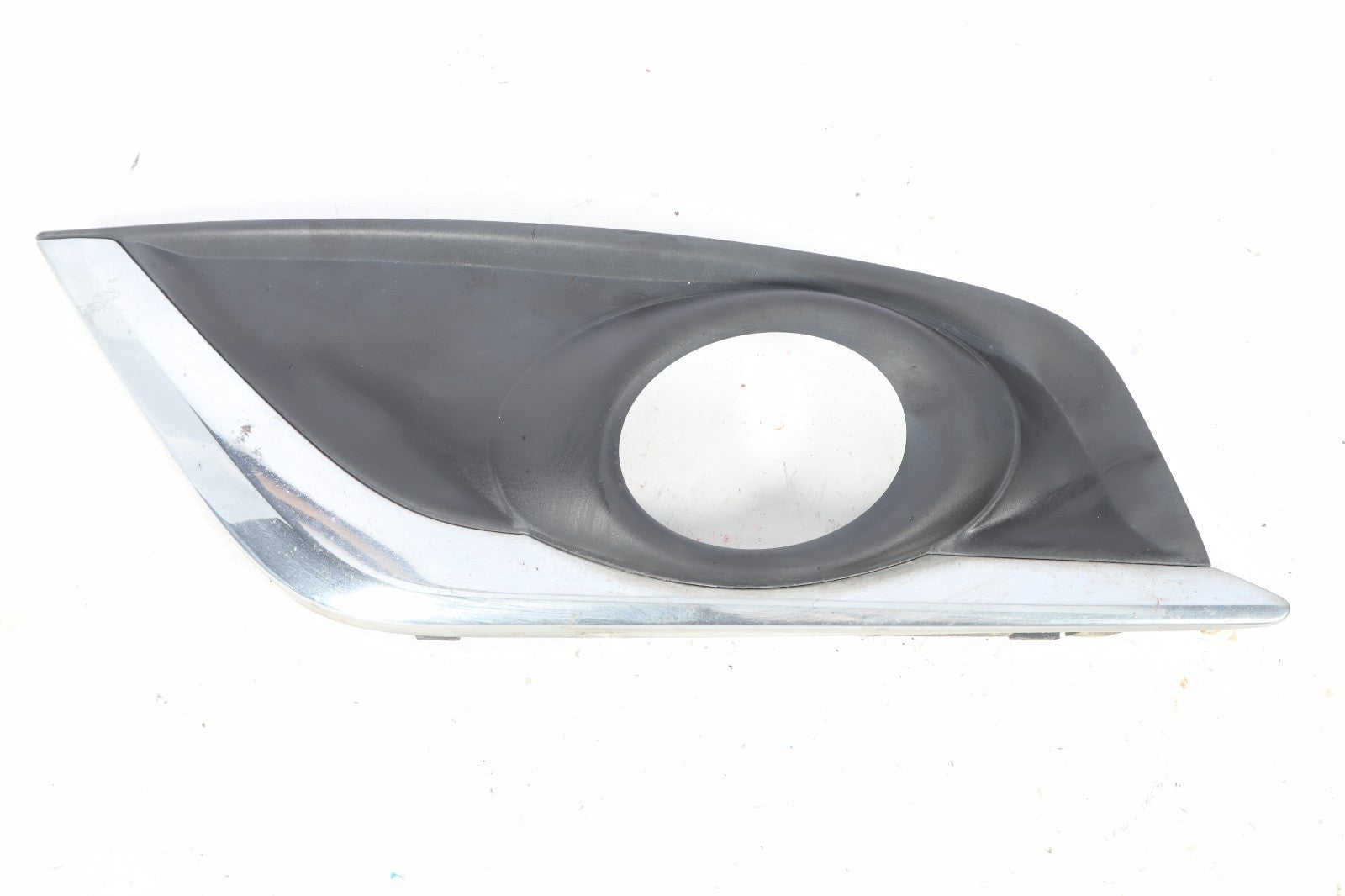 2013 VOLVO C70 RIGHT PASSENGER FOG LIGHT GRILLE OEM