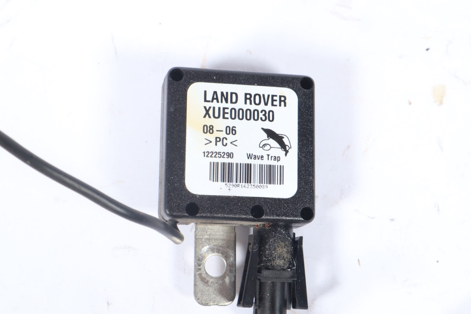 2003-2006 Land Rover Range Radio Antenna Suppression Filter Module XUE000030 OEM